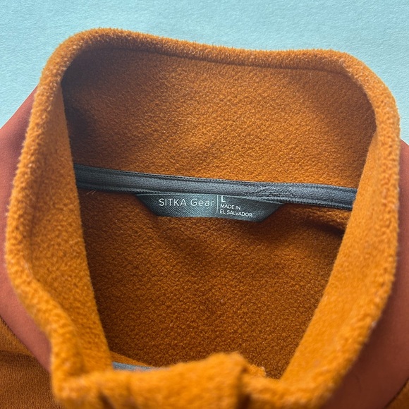 Men's Rust Performance Jacket - Picture 3 of 4